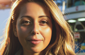 Dai documenti dimenticati, a chi si perde e sbaglia destinazione. Marta Riccioni, caposcalo a Fiumicino racconta gli imprevisti e la bellezza del suo lavoro Marta Riccioni