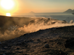 Le rotte di Aeroitalia. Caro diario, siamo alle Eolie vulcano
